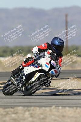 media/Nov-30-2025-TrackXperience (Sun) [[c0061d280f]]/3-Level 1/Session 3 (Turn 16)/